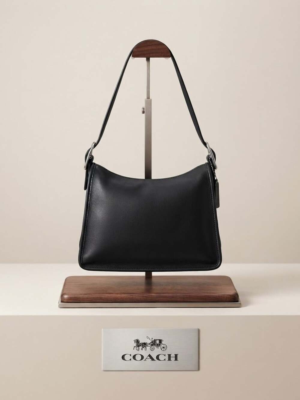 Vintage Coach Black Leather Shoulder Bag Flap Purse 9828